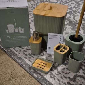 Clara Clark Bamboo Bathroom Accessories Set in Sage GREEN and Natural